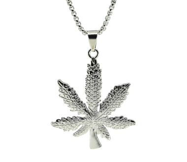 Collier Feuille de Cannabis Argenté